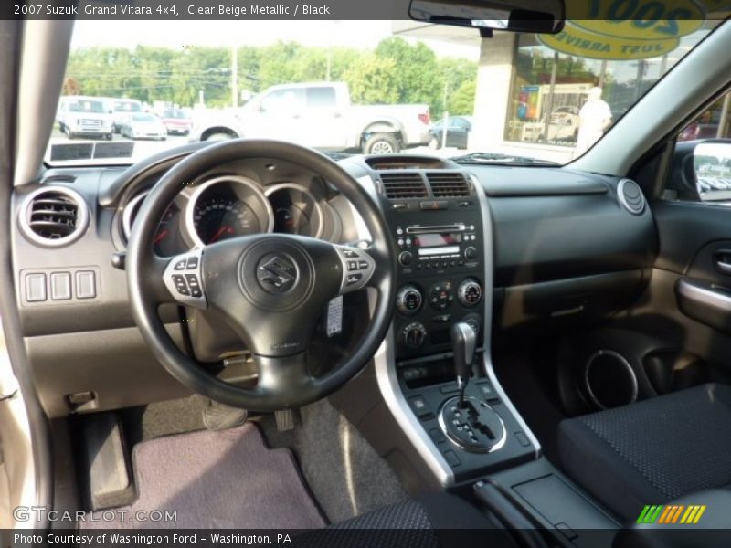 Dashboard of 2007 Grand Vitara 4x4