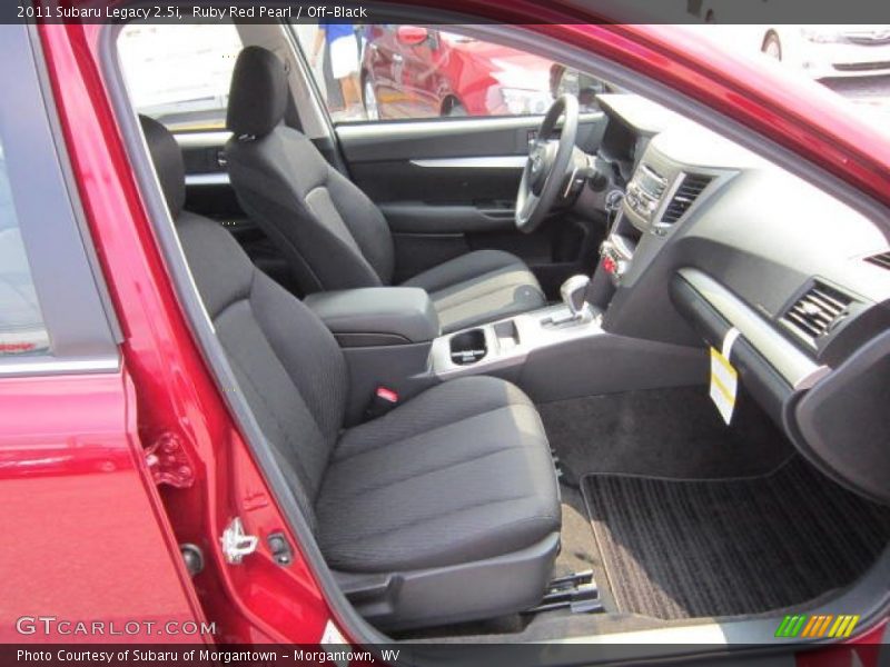  2011 Legacy 2.5i Off-Black Interior