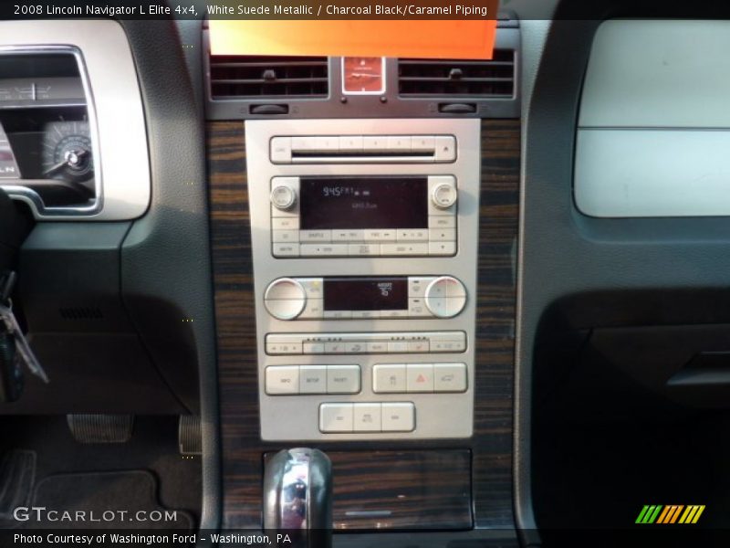 White Suede Metallic / Charcoal Black/Caramel Piping 2008 Lincoln Navigator L Elite 4x4