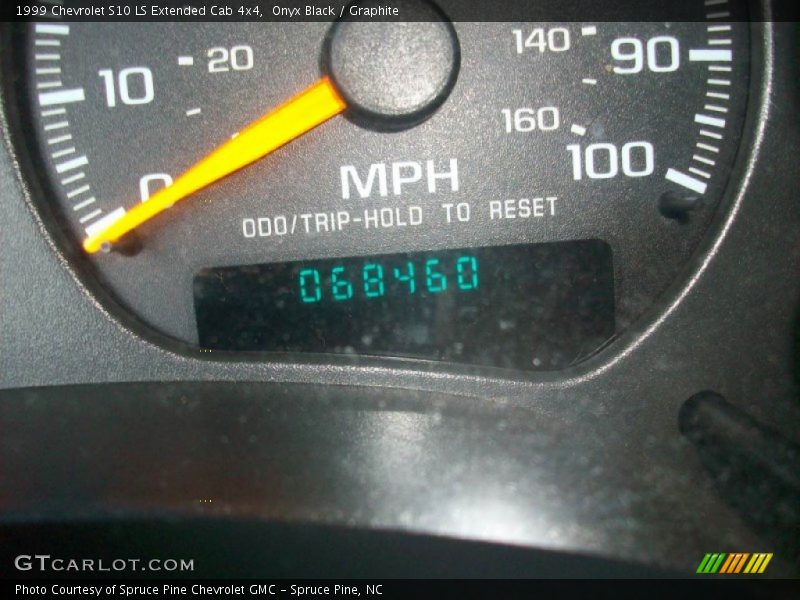 Onyx Black / Graphite 1999 Chevrolet S10 LS Extended Cab 4x4