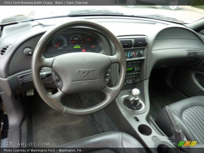 Dashboard of 2001 Mustang Bullitt Coupe