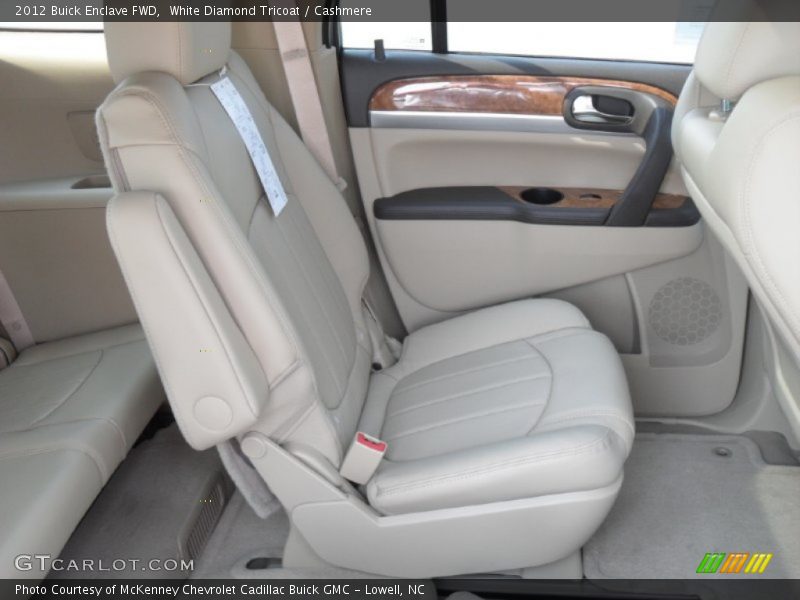  2012 Enclave FWD Cashmere Interior