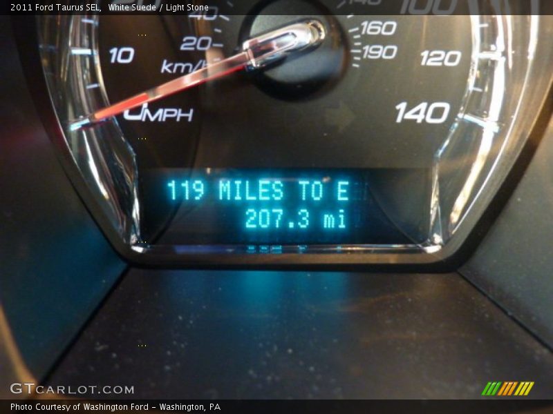 White Suede / Light Stone 2011 Ford Taurus SEL