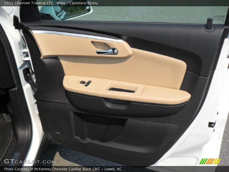 Door Panel of 2012 Traverse LTZ