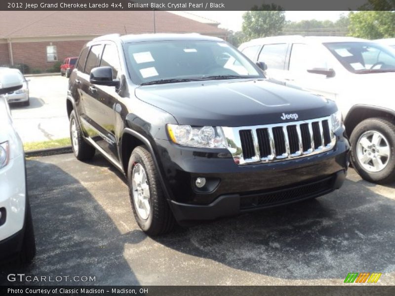 Brilliant Black Crystal Pearl / Black 2012 Jeep Grand Cherokee Laredo 4x4