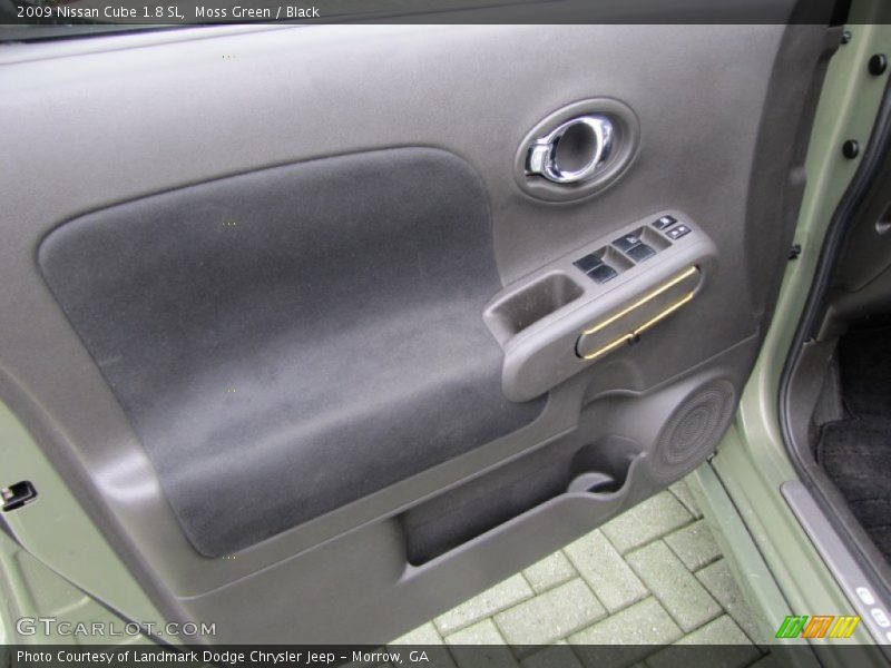 Moss Green / Black 2009 Nissan Cube 1.8 SL