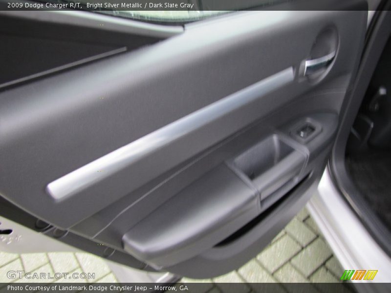 Bright Silver Metallic / Dark Slate Gray 2009 Dodge Charger R/T
