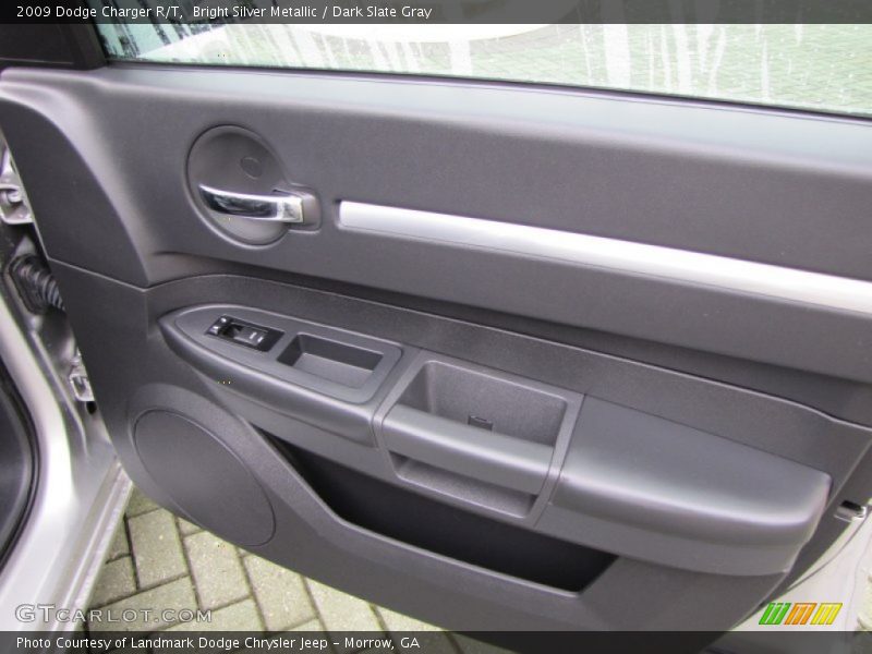 Bright Silver Metallic / Dark Slate Gray 2009 Dodge Charger R/T