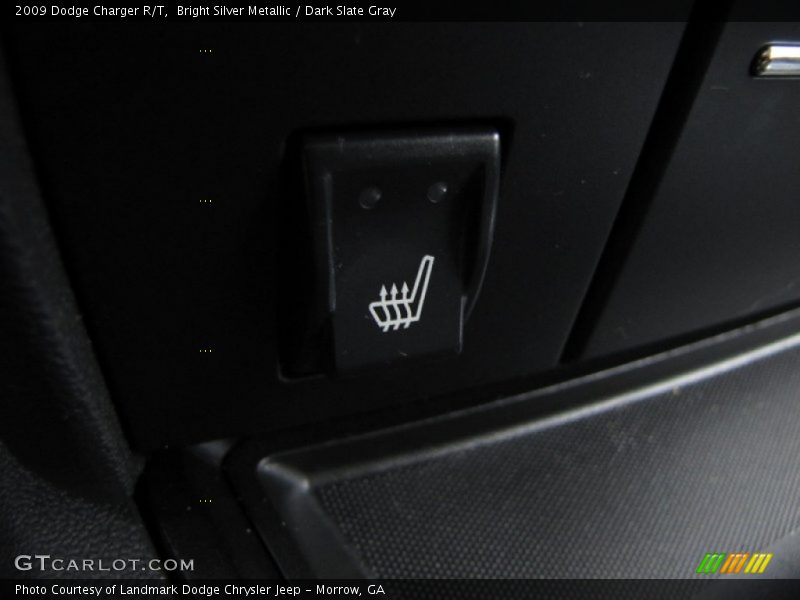 Bright Silver Metallic / Dark Slate Gray 2009 Dodge Charger R/T