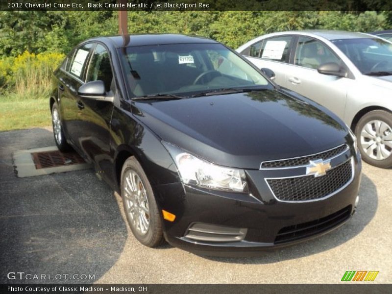 Front 3/4 View of 2012 Cruze Eco