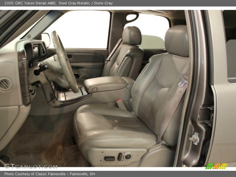 Steel Gray Metallic / Stone Gray 2005 GMC Yukon Denali AWD