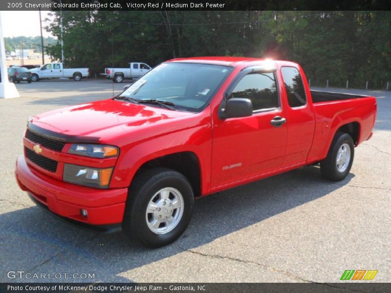 Front 3/4 View of 2005 Colorado Extended Cab