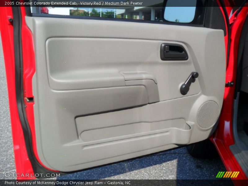 Door Panel of 2005 Colorado Extended Cab