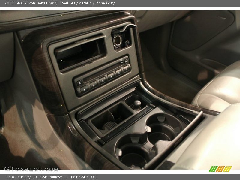 Steel Gray Metallic / Stone Gray 2005 GMC Yukon Denali AWD
