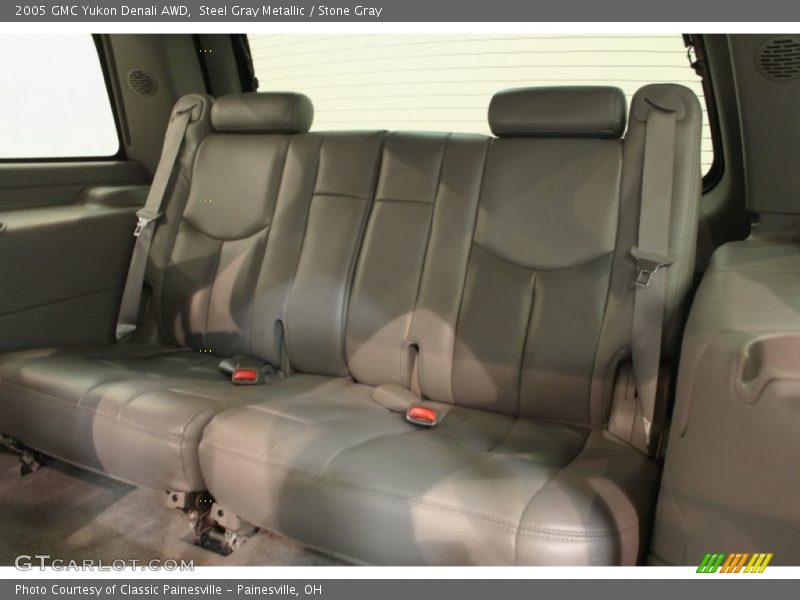 Steel Gray Metallic / Stone Gray 2005 GMC Yukon Denali AWD