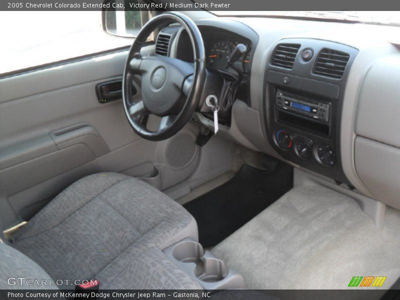 Victory Red / Medium Dark Pewter 2005 Chevrolet Colorado Extended Cab