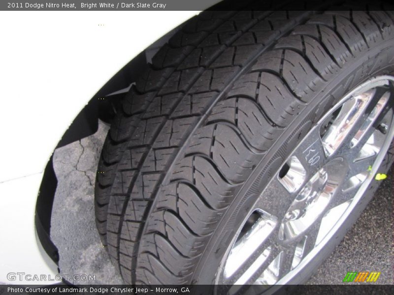 Bright White / Dark Slate Gray 2011 Dodge Nitro Heat