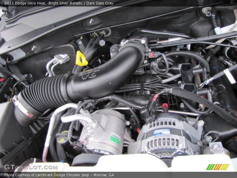 Bright Silver Metallic / Dark Slate Gray 2011 Dodge Nitro Heat