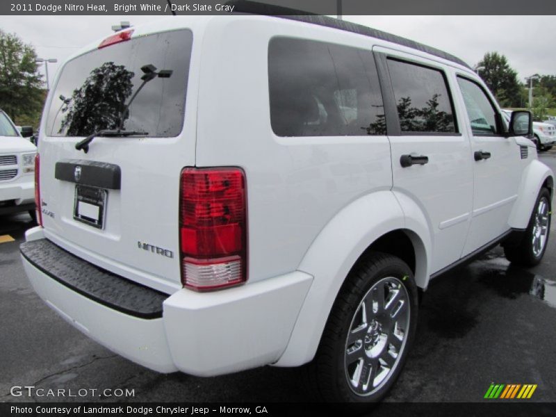 Bright White / Dark Slate Gray 2011 Dodge Nitro Heat