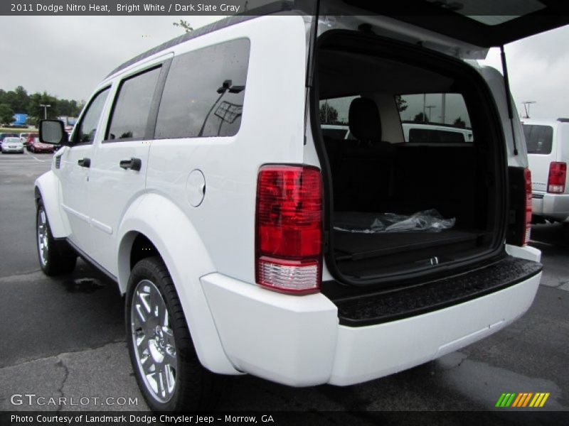 Bright White / Dark Slate Gray 2011 Dodge Nitro Heat