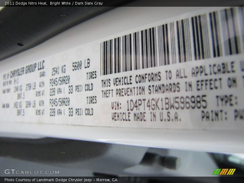 Bright White / Dark Slate Gray 2011 Dodge Nitro Heat