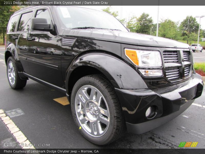 Brilliant Black Crystal Pearl / Dark Slate Gray 2011 Dodge Nitro Heat