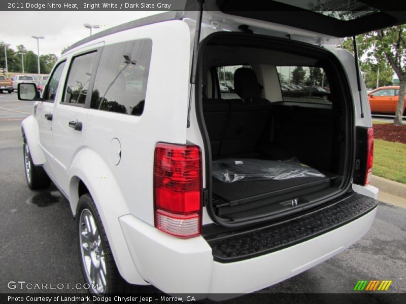 Bright White / Dark Slate Gray 2011 Dodge Nitro Heat