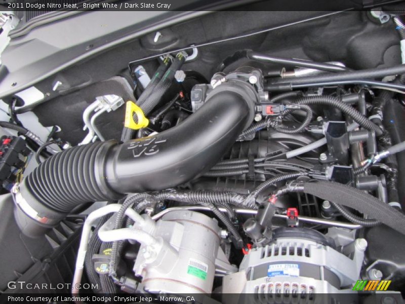 Bright White / Dark Slate Gray 2011 Dodge Nitro Heat