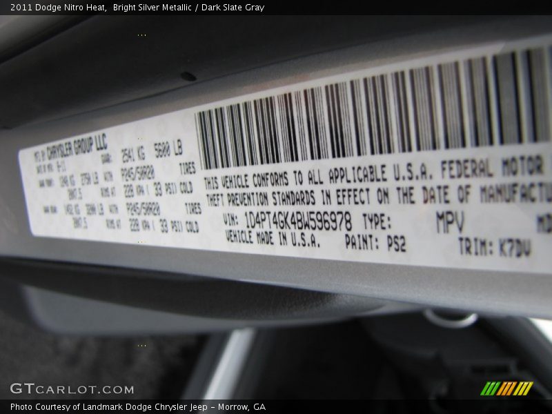Bright Silver Metallic / Dark Slate Gray 2011 Dodge Nitro Heat