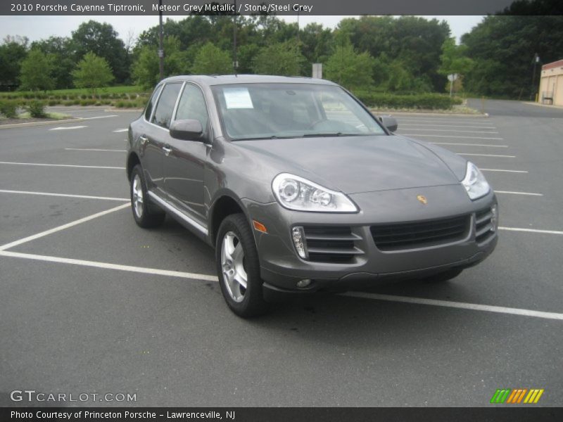 Meteor Grey Metallic / Stone/Steel Grey 2010 Porsche Cayenne Tiptronic