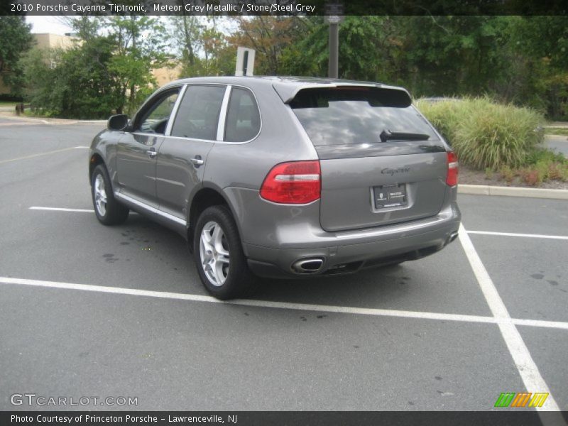 Meteor Grey Metallic / Stone/Steel Grey 2010 Porsche Cayenne Tiptronic