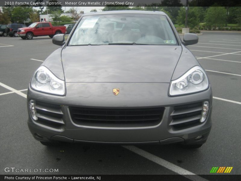 Meteor Grey Metallic / Stone/Steel Grey 2010 Porsche Cayenne Tiptronic