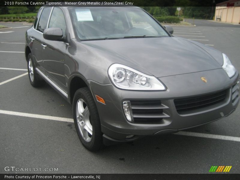 Meteor Grey Metallic / Stone/Steel Grey 2010 Porsche Cayenne Tiptronic