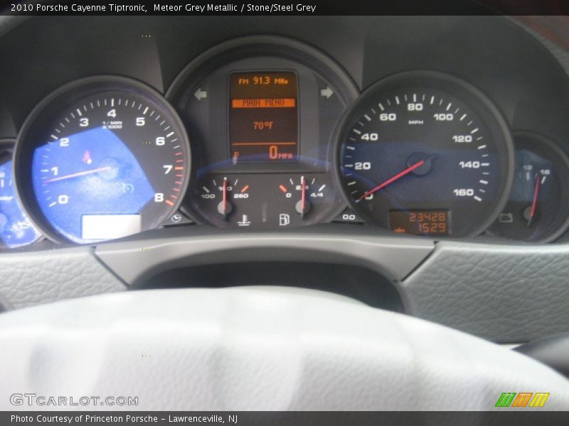 Meteor Grey Metallic / Stone/Steel Grey 2010 Porsche Cayenne Tiptronic