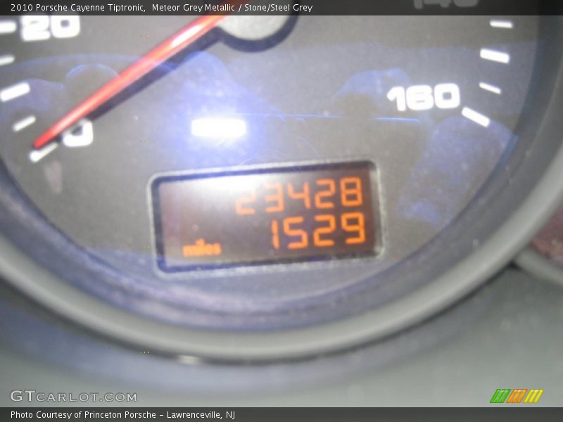 Meteor Grey Metallic / Stone/Steel Grey 2010 Porsche Cayenne Tiptronic
