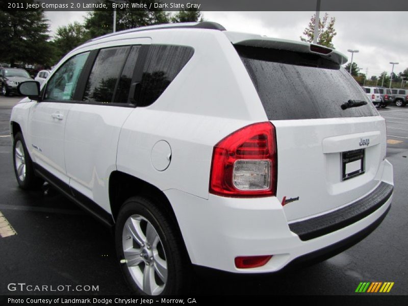 Bright White / Dark Slate Gray 2011 Jeep Compass 2.0 Latitude
