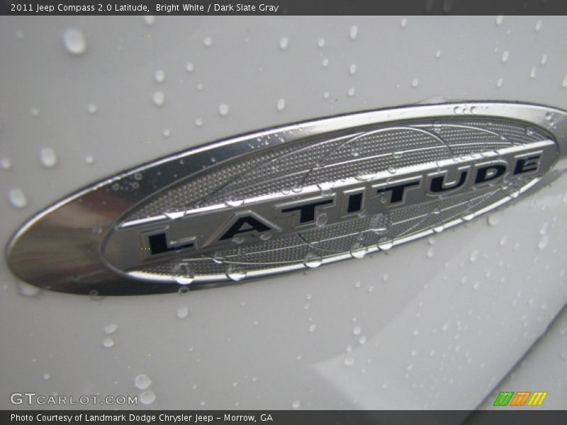 Bright White / Dark Slate Gray 2011 Jeep Compass 2.0 Latitude