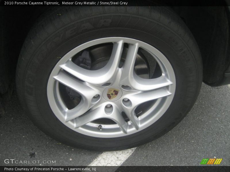 Meteor Grey Metallic / Stone/Steel Grey 2010 Porsche Cayenne Tiptronic