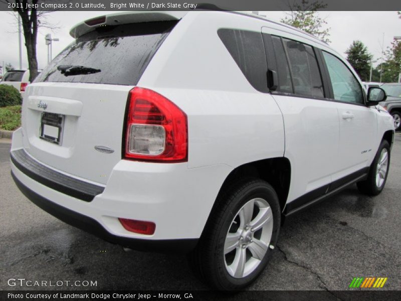 Bright White / Dark Slate Gray 2011 Jeep Compass 2.0 Latitude