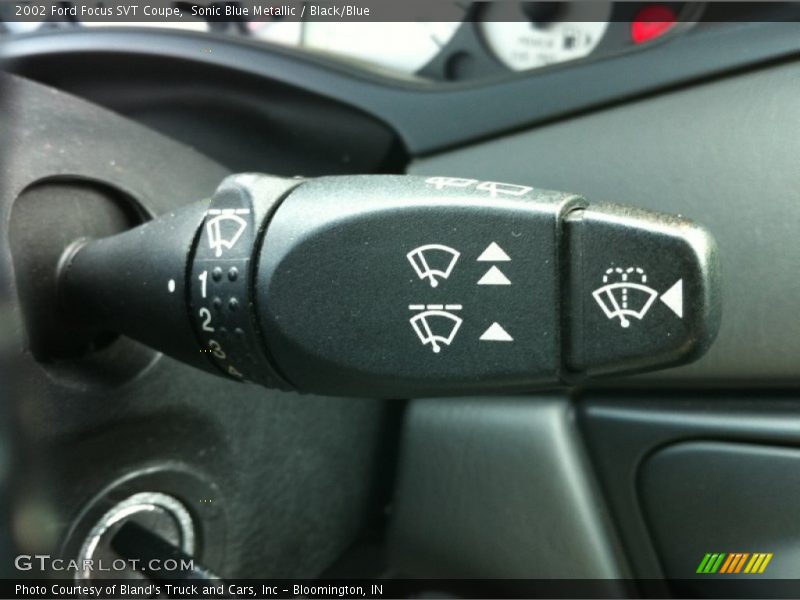Controls of 2002 Focus SVT Coupe