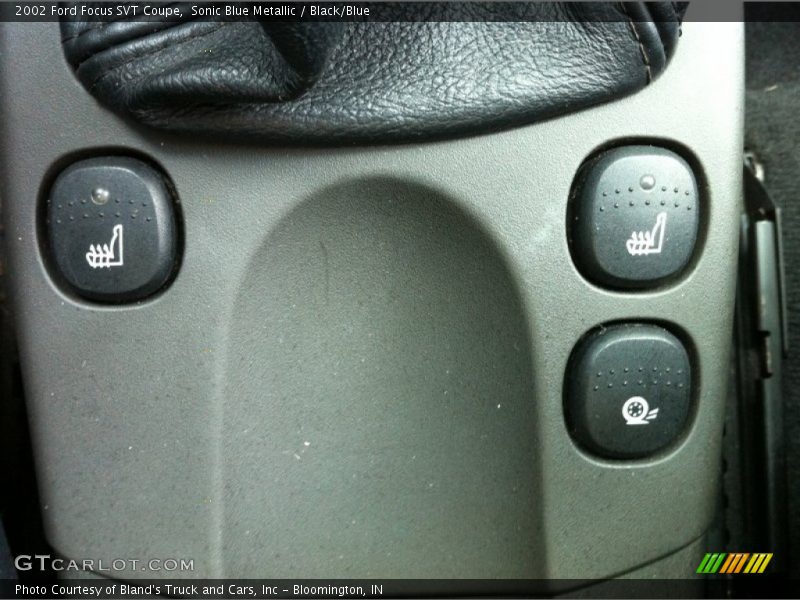 Sonic Blue Metallic / Black/Blue 2002 Ford Focus SVT Coupe