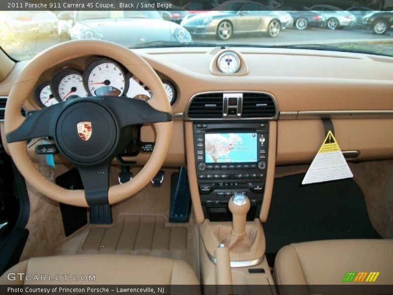 Dashboard of 2011 911 Carrera 4S Coupe
