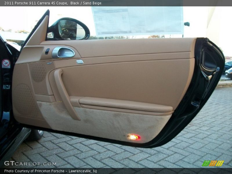 Black / Sand Beige 2011 Porsche 911 Carrera 4S Coupe