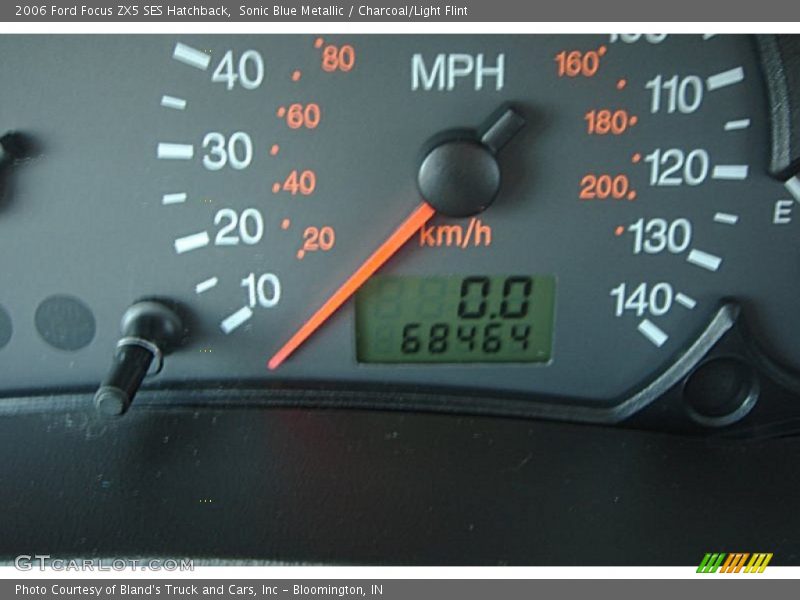 Sonic Blue Metallic / Charcoal/Light Flint 2006 Ford Focus ZX5 SES Hatchback