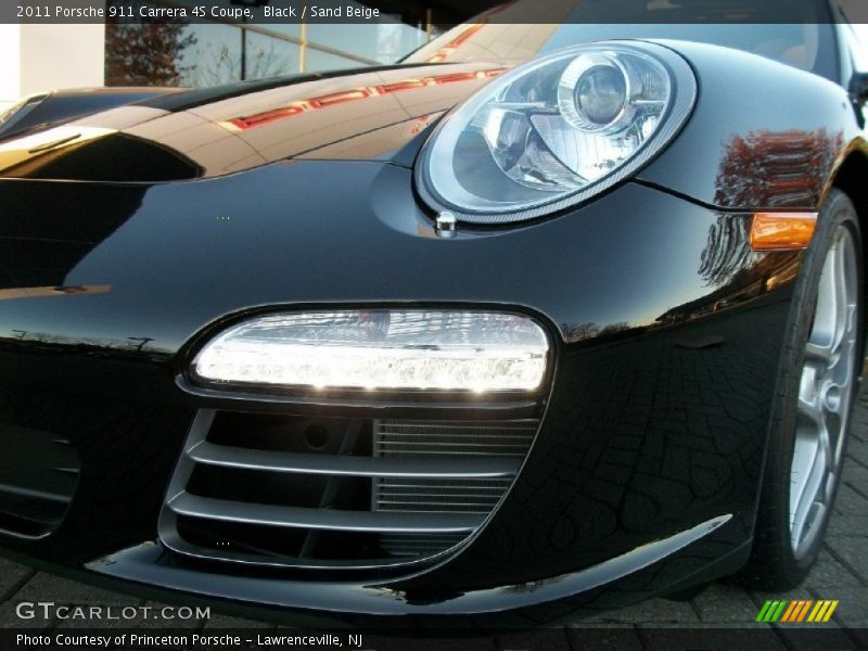 Black / Sand Beige 2011 Porsche 911 Carrera 4S Coupe