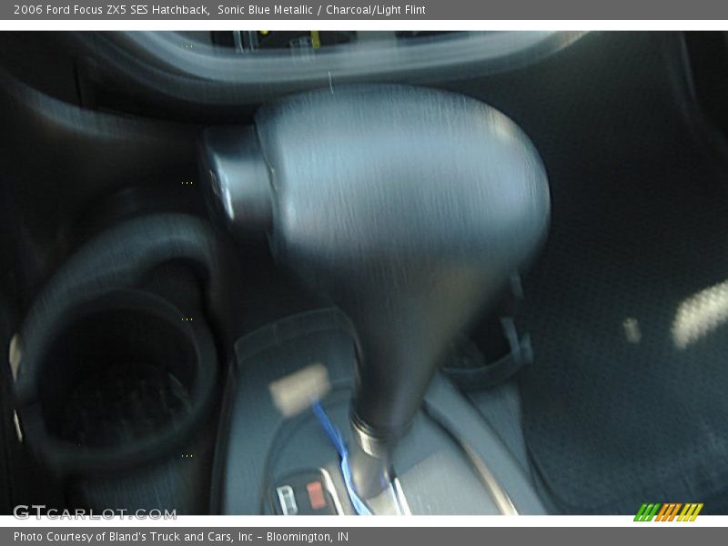 Sonic Blue Metallic / Charcoal/Light Flint 2006 Ford Focus ZX5 SES Hatchback
