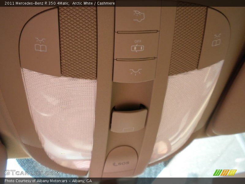 Arctic White / Cashmere 2011 Mercedes-Benz R 350 4Matic