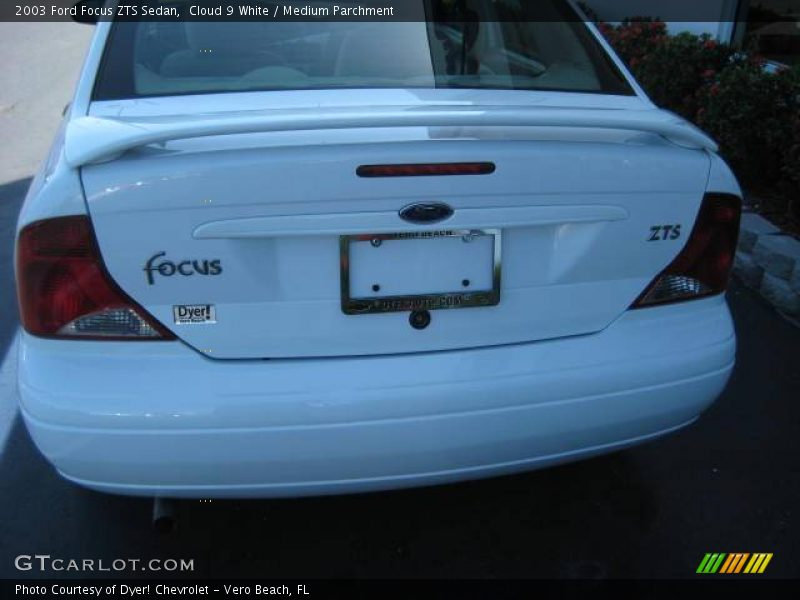 Cloud 9 White / Medium Parchment 2003 Ford Focus ZTS Sedan