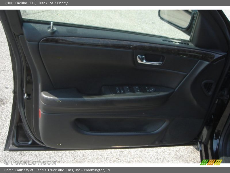 Black Ice / Ebony 2008 Cadillac DTS