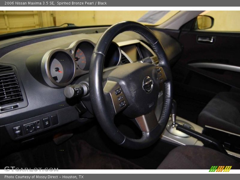 Spirited Bronze Pearl / Black 2006 Nissan Maxima 3.5 SE